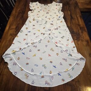 Colorful Whimsy Patterned Womens High Low Top Size M